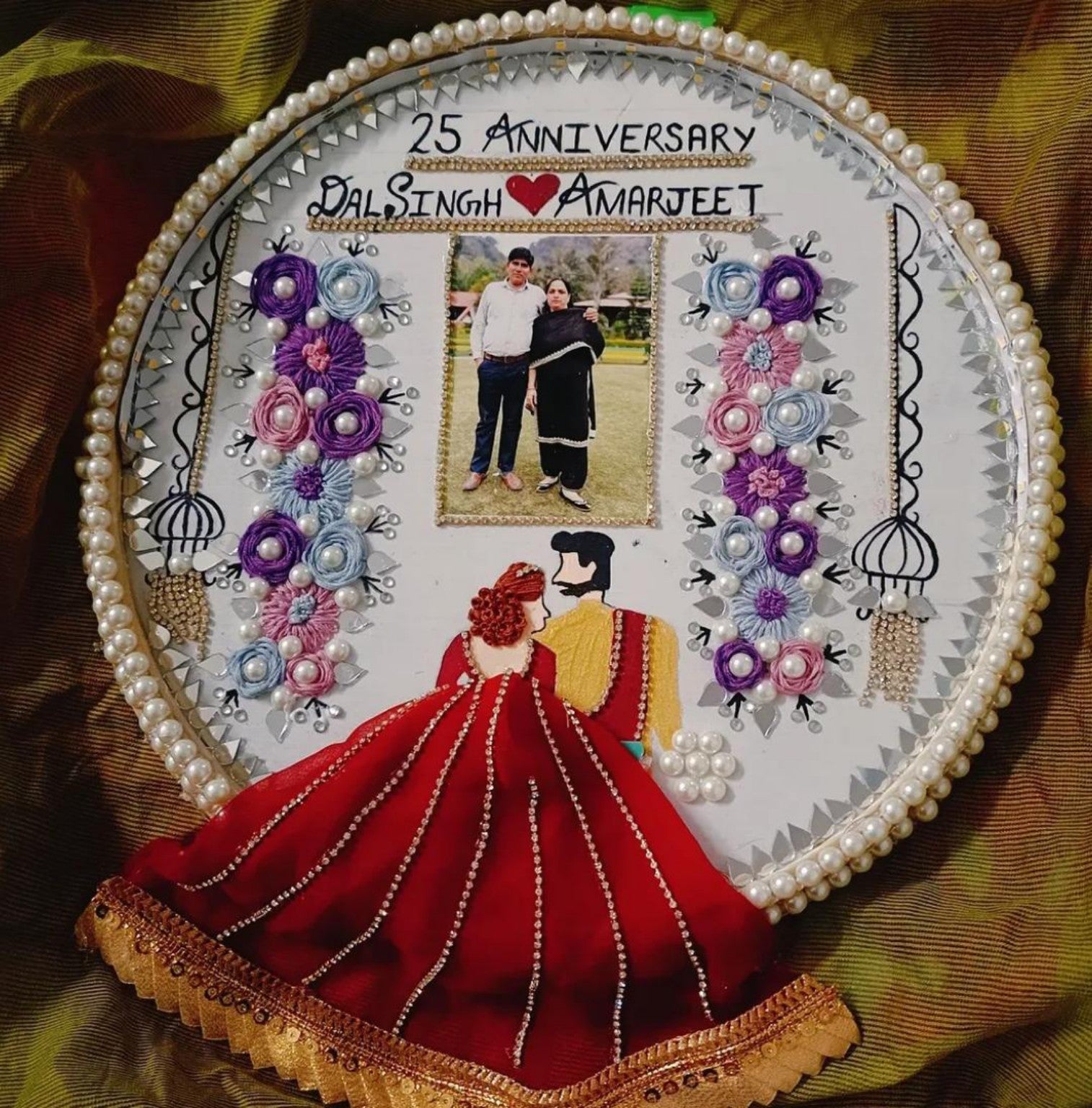 Customized Couple Hoop Frame | Double Frame Design | 10x10 Inch